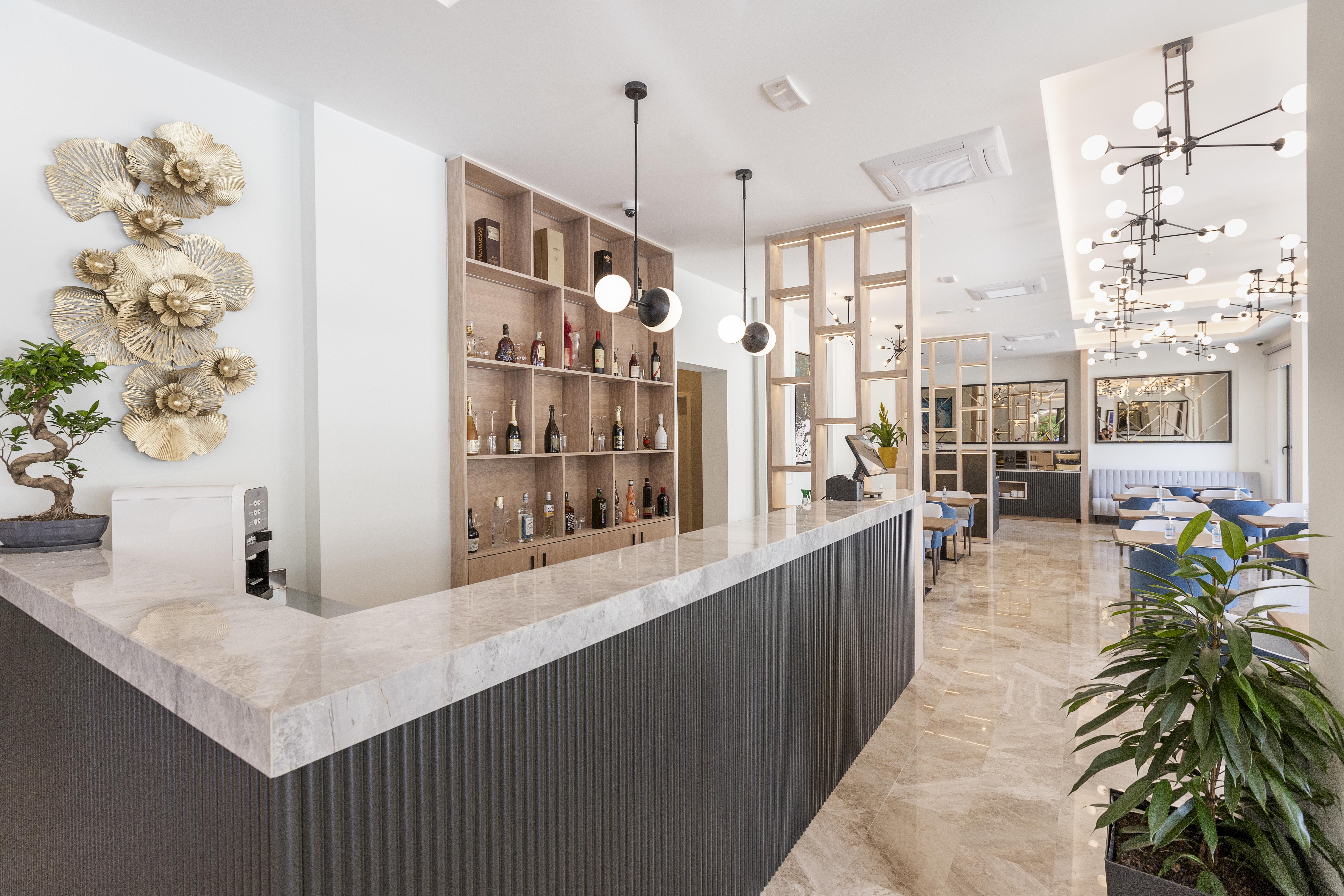 Boutique Hotel Momentum By Aycon Будва Екстериор снимка