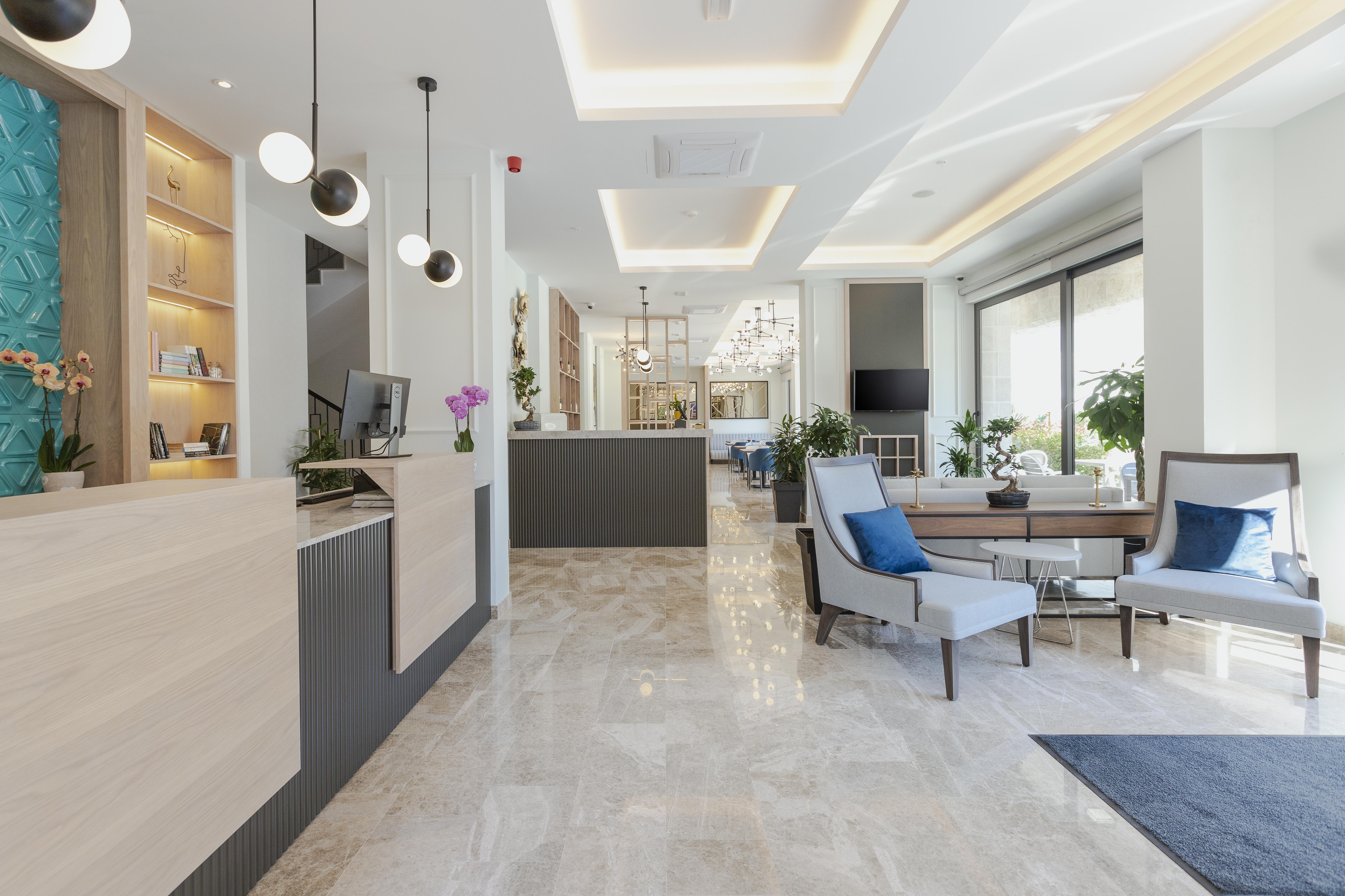 Boutique Hotel Momentum By Aycon Будва Екстериор снимка