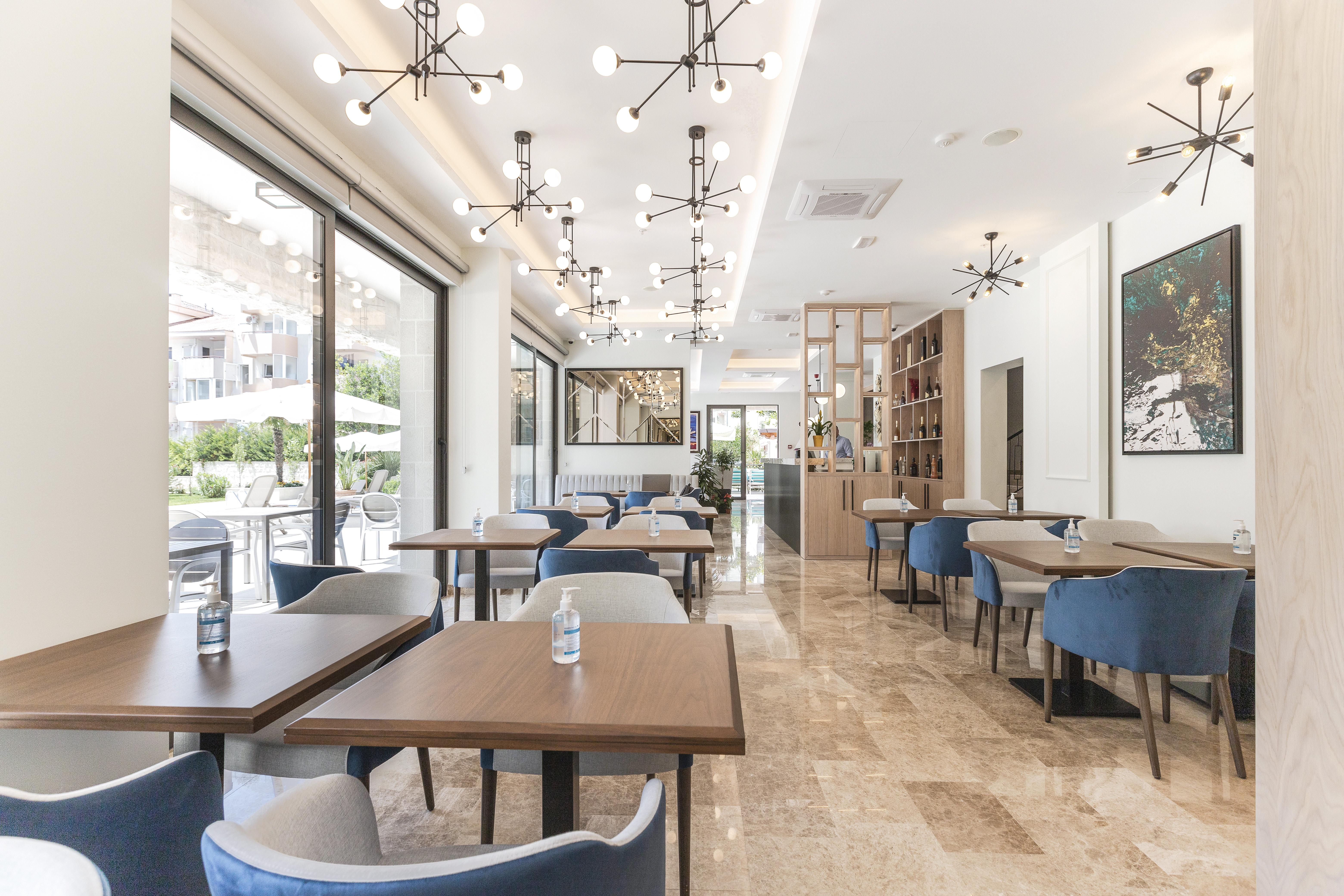 Boutique Hotel Momentum By Aycon Будва Екстериор снимка