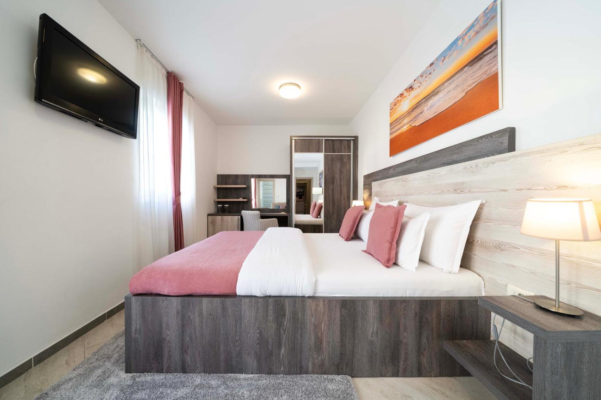 Boutique Hotel Momentum By Aycon Будва Стая снимка